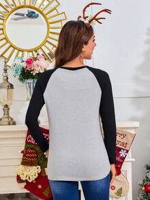 SHEIN EZwear In Giáng sinh Tay Raglan Áo thun - Màu Xám nhạt - Xem 2