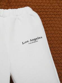 SHEIN 男嬰 3 入組字母圖案保暖運動褲 - 黑與白 - 查看 4