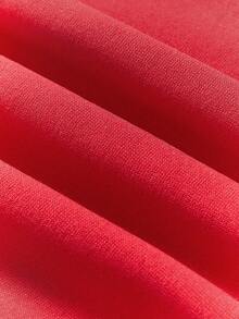 女婴休闲卡通图案圆领卫衣，适合秋冬季穿着