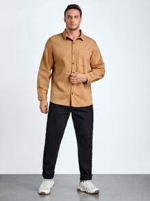 Manfinity VCAY 男士大码口袋貼布前排扣牛仔襯衫