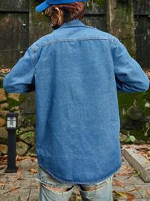 Manfinity EMRG Hombres Camisa vaquera con bolsillo con solapa y parche con letra