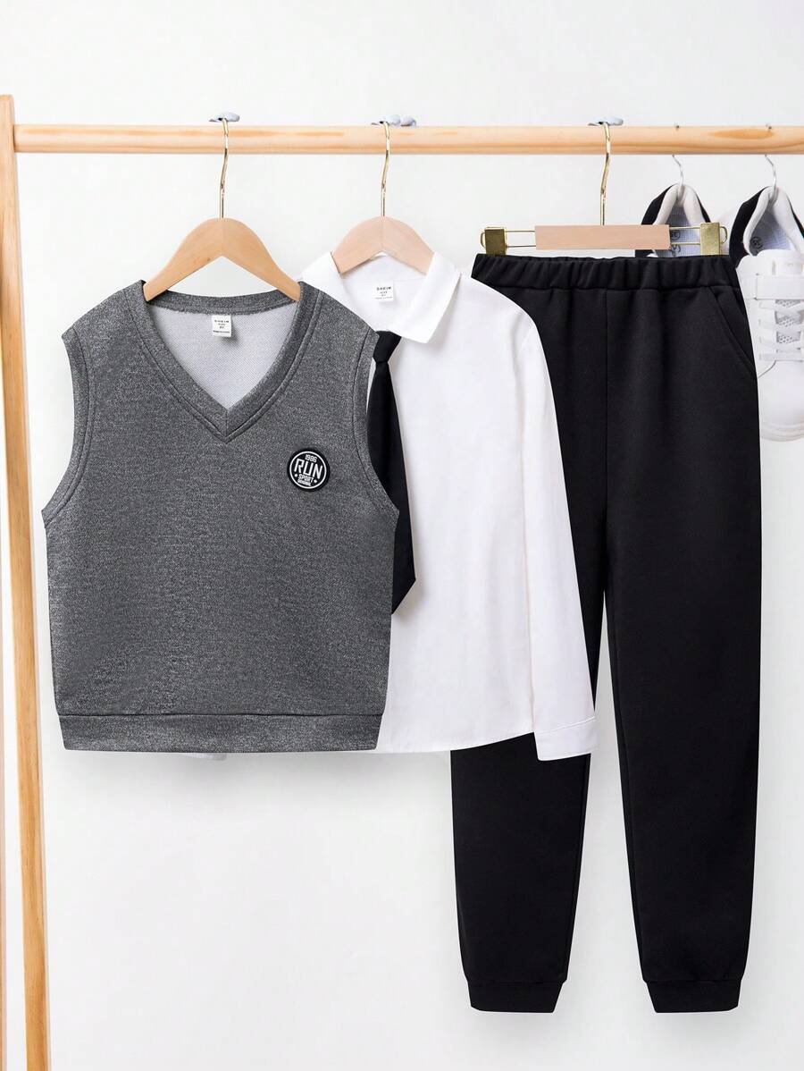 SHEIN Tween Boy Letter Patched Tank Top & Sweatpants & Shirt - Grey - View 1