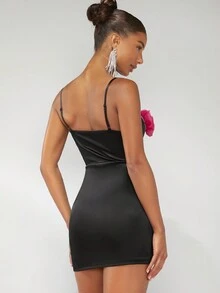 SHEIN BAE Contrast Flower Applique Split Hem Satin Cami Dress - Black - View 2