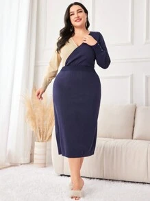 Mulvari Talla grande Vestido de punto de dos tonos de cuello cruzado con diseño de botón - azul real - Ver 6