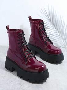 人造亮面PU皮革繫帶溝紋鞋底馬丁靴