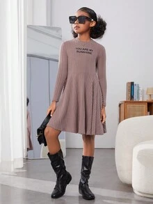 Tween Girl Slogan Graphic Ribbed Knit Flare Hem Dress - Dusty Pink - View 5