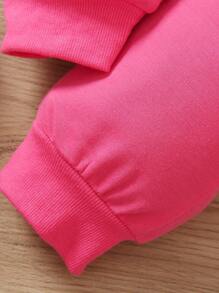 Young Girl Heart Print Sweatshirt & Sweatpants