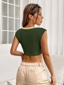 SHEIN EZwear Notched Neckline Contrast Trim Crop Tee - Army Green - View 2