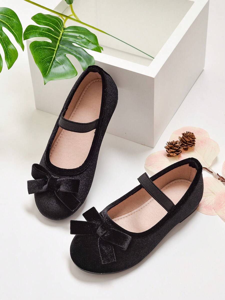 女童天鵝絨蝴蝶結平底鞋（中大童） - 黑色 - 查看 1