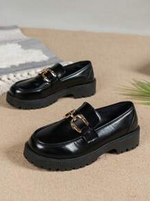 女式透氣軟皮平底鞋女士休閒可愛英倫風格樂福鞋