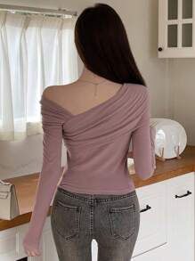 DAZY Áo thun dài tay dáng suông Bardot xếp ly, thích hợp mặc đi chơi mùa thu cho nữ. - Màu tím - Xem 2