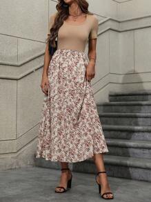 EMERY ROSE Vestido maxi estilo de línea A con estampado floral diminuto y cuello cuadrado para mujeres - Albaricoque - Ver 4