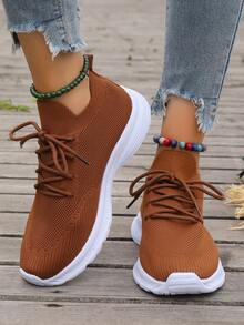 女士加大號圓頭針織透氣輕量化運動鞋,帶有鞋帶 - 棕色 - 查看 5