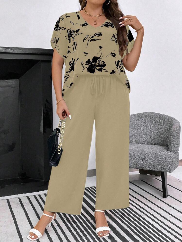 SHEIN LUNE Talla grande Pantalones con top con estampado floral de manga murciélago - Caqui - Añade 4