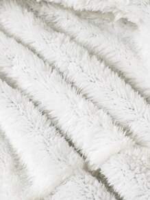 SHEIN 男嬰字母貼布加絨內裏拉鏈開襟連帽保暖夾克和運動褲 - 米色 - 查看 3