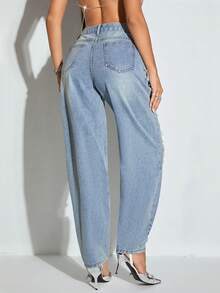 SHEIN BAE Jeans de pierna recta con diseño de diamante de imitación desgarro