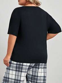 Camiseta de pijama holgada con bolsillo estampado a cuadros para talla grande