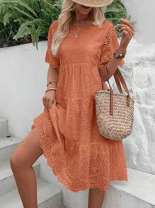 Breezaya Lỗ gắn thêu Xù Hoa Sen Váy Smock - Rỉ Nâu - Xem 4