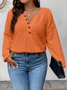 Calvaya 大碼網眼刺繡半排扣T恤