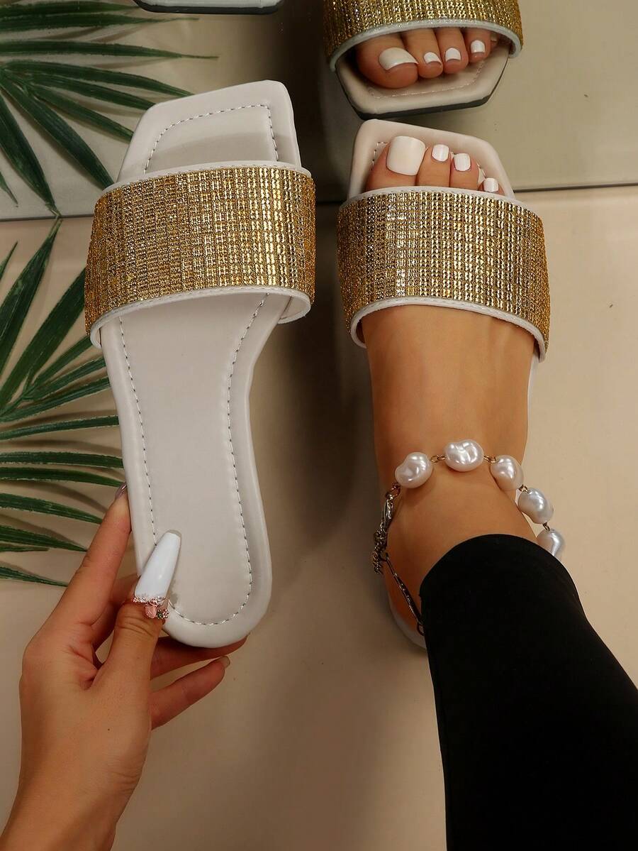 Women's Fashionable Flat Sandals - Gold - View 1