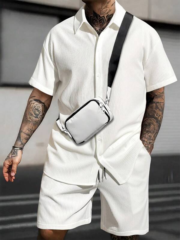 Manfinity Homme Men Solid Shirt & Shorts
