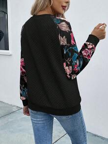 SHEIN LUNE Floral Print Raglan Sleeve Sweatshirt - Black - View 2