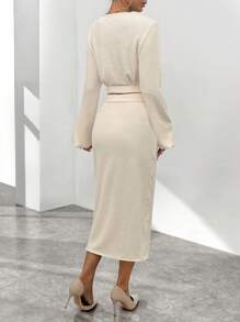 SHEIN Privé 素色前紐扣短款上衣&半身裙 - 米色 - 查看 2