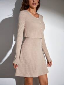 SHEIN Tall 素色吊帶洋裝&前紐扣夾克 - 卡其色 - 查看 4