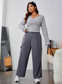 SHEIN EZwear Hơn In sọc Đường viền cổ có rãnh Áo thun - Màu Xám nhạt - Xem 4