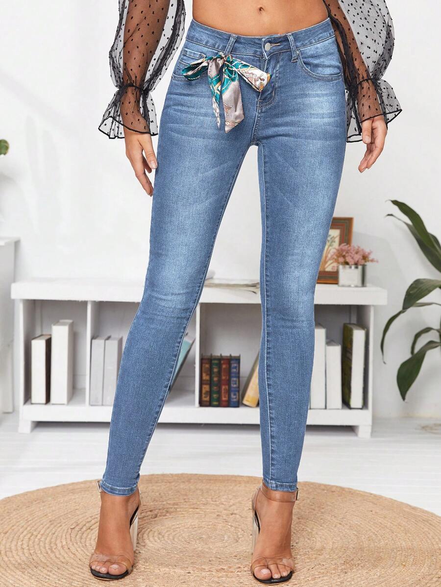 SHEIN Cottnline Knotted Detail Washed Skinny Jeans - Baby Blue - View 1