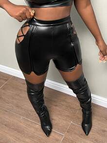 Slaydiva 鏤空交叉PU皮革短褲 - 黑色 - 查看 6