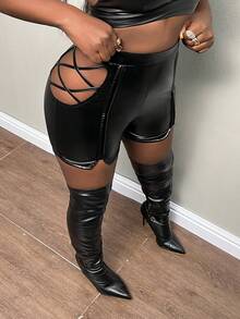 Slaydiva 鏤空交叉PU皮革短褲 - 黑色 - 查看 3