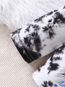 男嬰紮染汽車和字母圖案T恤 - 黑與白 - 查看 5