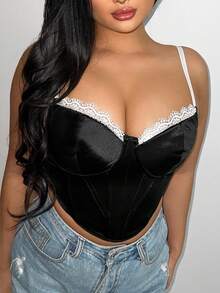 SHEIN SXY 蕾絲飾邊緞面吊帶上衣