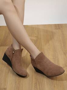 Women's Wedge Heel Platform Boots - Coffee Brown - View 5