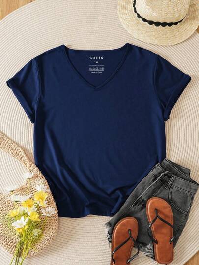 INAWLY Plus Solid V Neck Tee