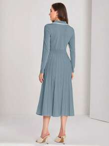 Modelyn 拼接邊百褶下擺毛衣洋裝 - 藍色 - 查看 2