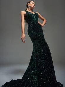 Abito da ballo con orlo a sirena paillettes