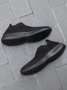 2025 Autumn Sneakers For Women Women's Fashionable Lightweight Breathable Black Slip-On Anti-Slip Large-Sized Knitted Running Shoes, Spring & Autumn - Black - View 5