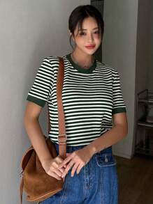 DAZY Striped Print Contrast Trim Tee - Dark Green - View 2