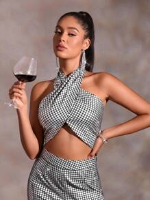 SHEIN BAE 格子印花短款掛脖上衣 - 彩色 - 查看 5