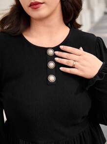 SHEIN Privé 大碼前紐扣荷葉邊T恤