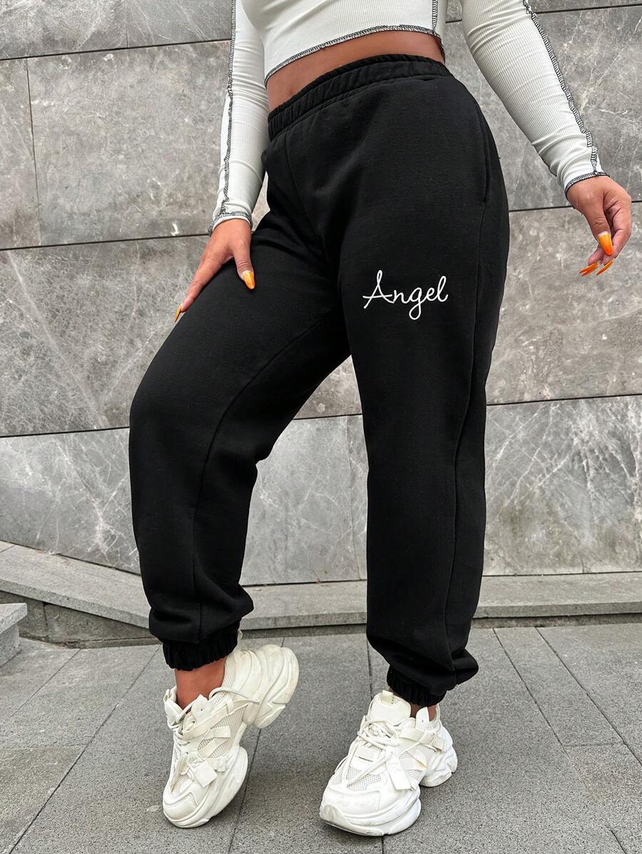 RueChic Plus Letter Graphic Sweatpants - Black - View 1