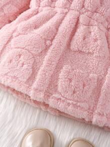 SHEIN 女婴休闲可爱保暖羊毛连帽连衣裙，适合秋冬季户外穿着 - 粉色 - 查看 4