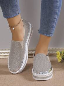 女性坡跟跟&防水台鞋底單鞋