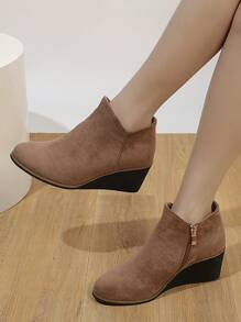 Women's Wedge Heel Platform Boots - Coffee Brown - View 1