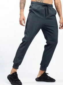 Manfinity Sport Corelite 男友风男士抽绳腰斜口袋运动裤 - 深灰色 - 查看 4