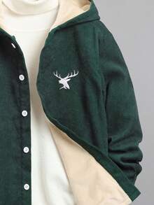SHEIN Tween Boy 1 件麋鹿印花保暖襯裡連帽保暖襯裡燈芯絨聖誕襯衫 - 綠色 - 查看 5