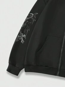 ROMWE MEN Goth Guys Slogan & Wings Print Kangaroo Pocket Drawstring Hoodie - Black - View 7