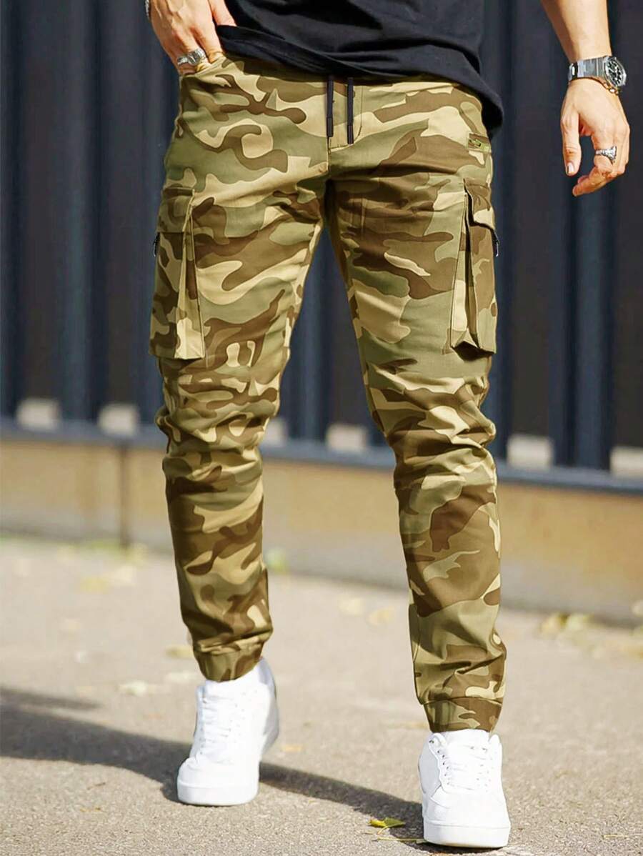 Manfinity Homme Men Camo Print Flap Pocket Drawstring Waist Cargo Pants - Khaki - View 1